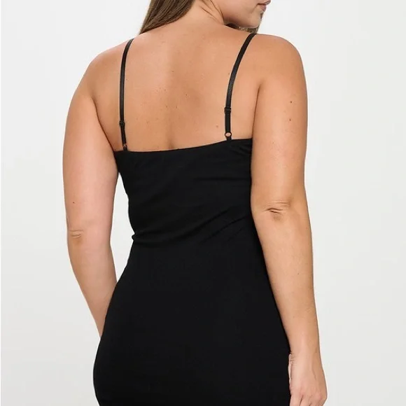 Elegant Black and Silver Embellished Dress - Picture 4 of 4